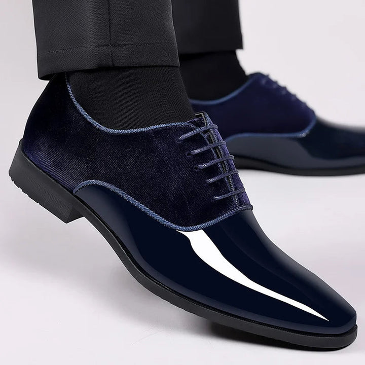 Herren Schnürschuhe | Eleganter Glanz | Spitze Business Schuhe