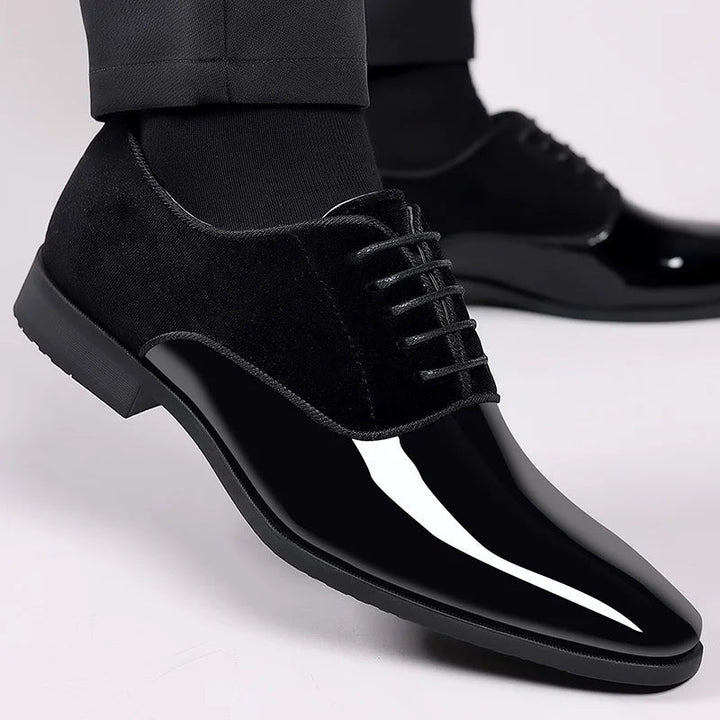 Herren Schnürschuhe | Eleganter Glanz | Spitze Business Schuhe