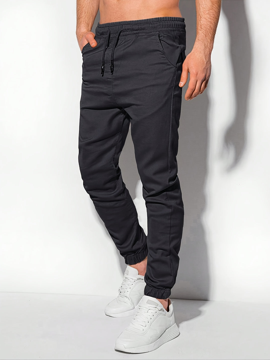 Herren Jogginghose | Schlichtes Design | Mit Kordelzug | Frühling