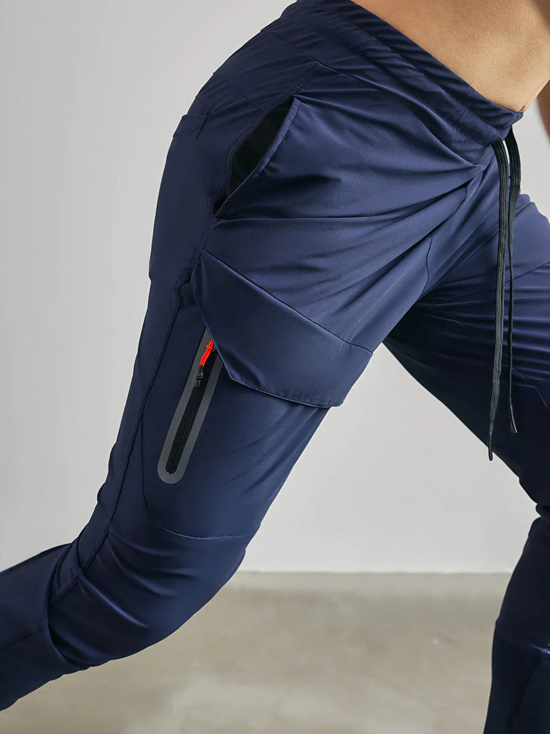 Herren Jogginghose | Slimfit | Mit Rissverschluss Tasche | Sommer Sprint