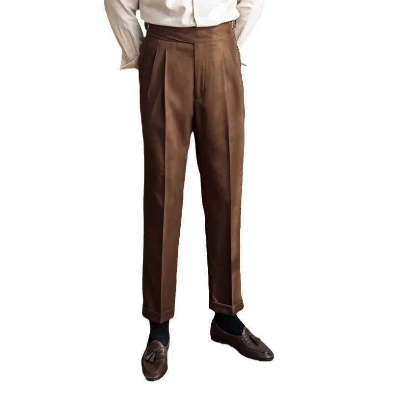 Herren Hose | Bundfalte Design | Gürtel Detail | Sommer