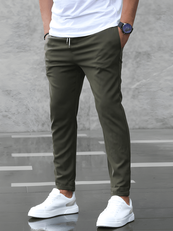 Jogginghose Herren | Schlanke Stretch Passform | Kleider Alltag Look