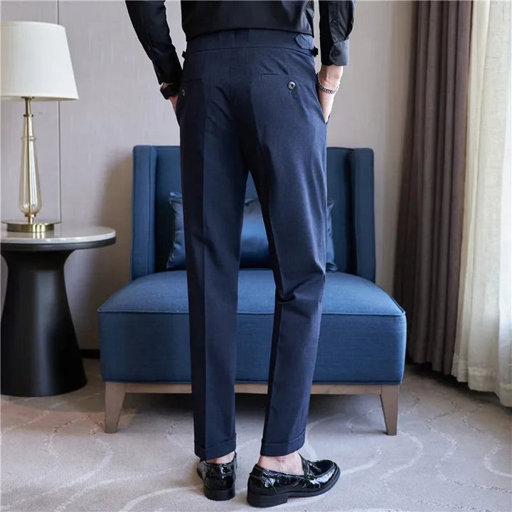 Herren Hochbund-Hose mit Doppelfalte - Elegante Schnittform
