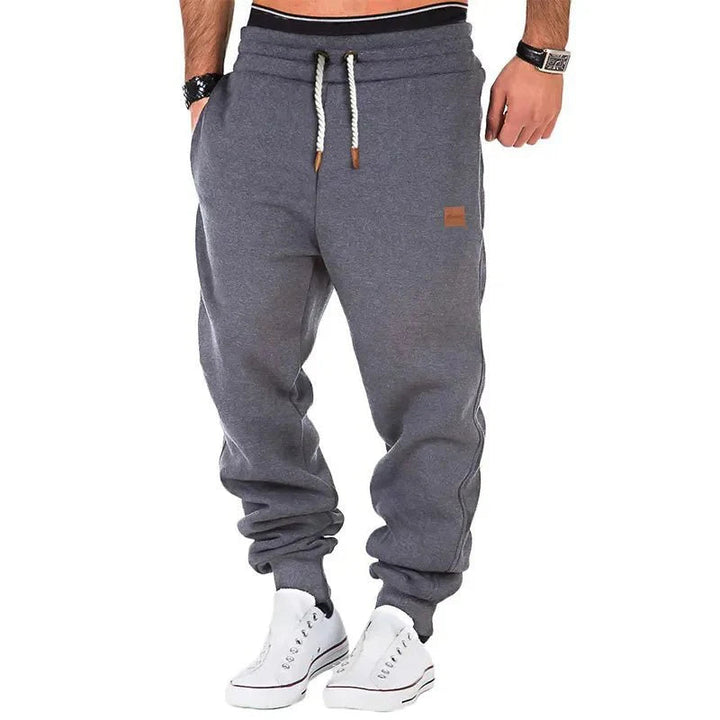 Herren Jogger-Hose mit schmalem Schnitt - Moderner Sportlook - Dunkelgrau