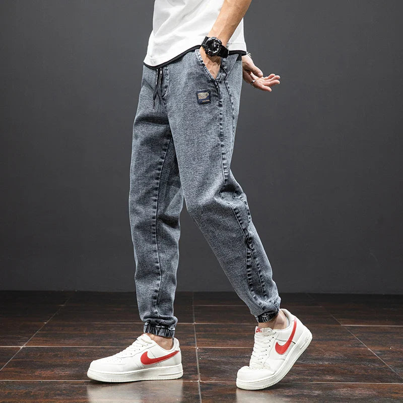 Herren Jogger-Hose mit Tapered Leg - Moderner Schnitt - Grau