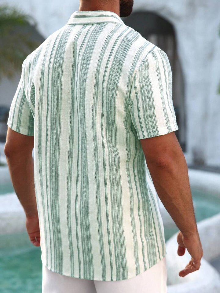Herren Kurzarmhemd mit Umschlagärmeln - Blau