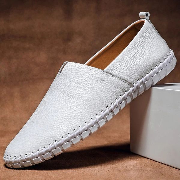 Herren Mokassin aus strukturiertem Leder - Klassischer Slip-On - Weiß