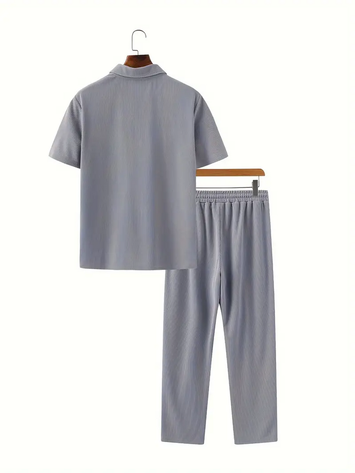 Herren Set | Stilvoll & Bequem | Polo & Jogginghose | Vielseitiger Charme