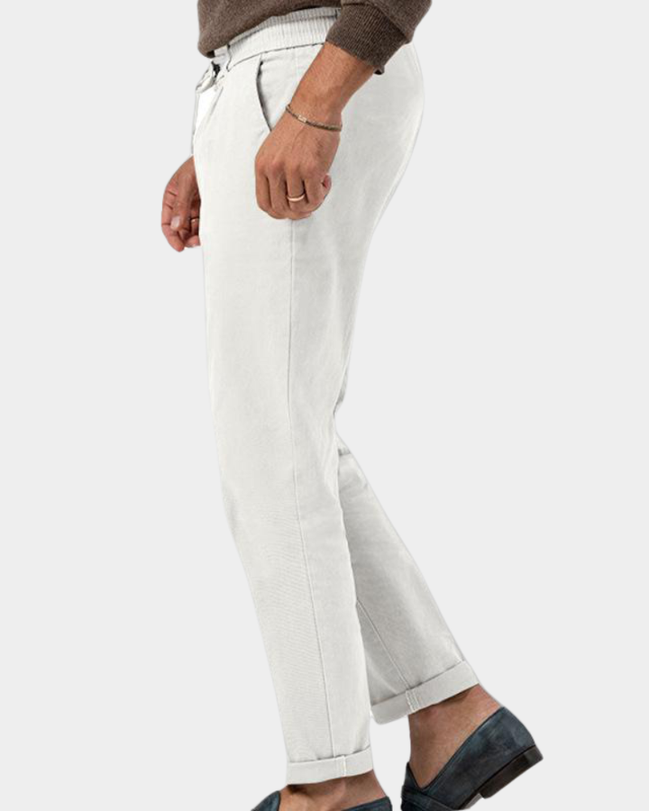 Herren Slim-Fit Bundfaltenhose - Klassisch elegant