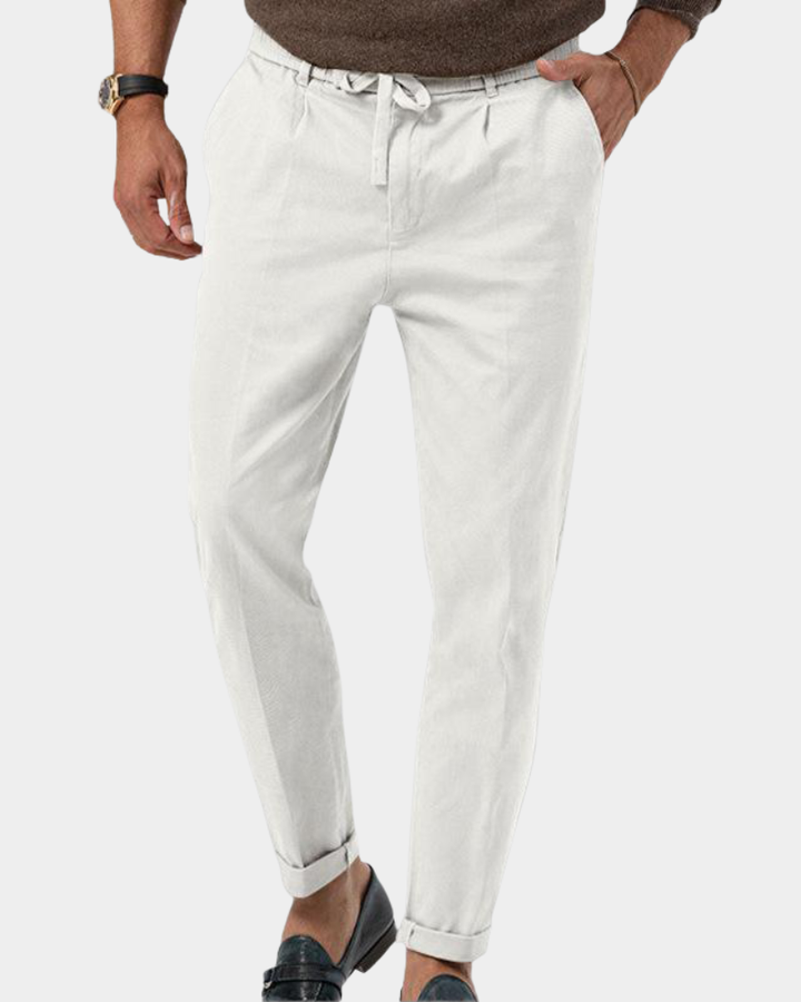 Herren Slim-Fit Bundfaltenhose - Klassisch elegant - Weiß