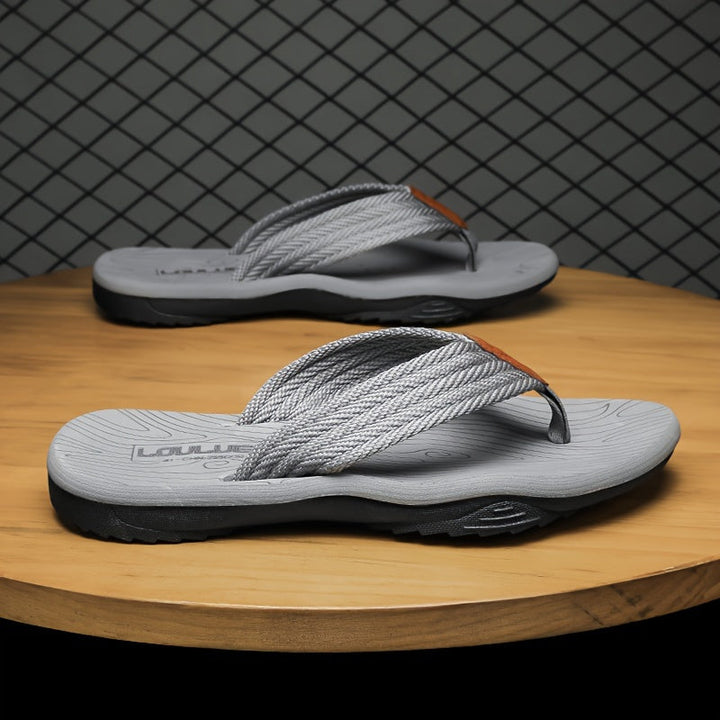 Herren Slipper | Leicht & Stilvoll | Rutschfeste EVA-Sohle | Für Strand & Innen/Außen Nutzung
