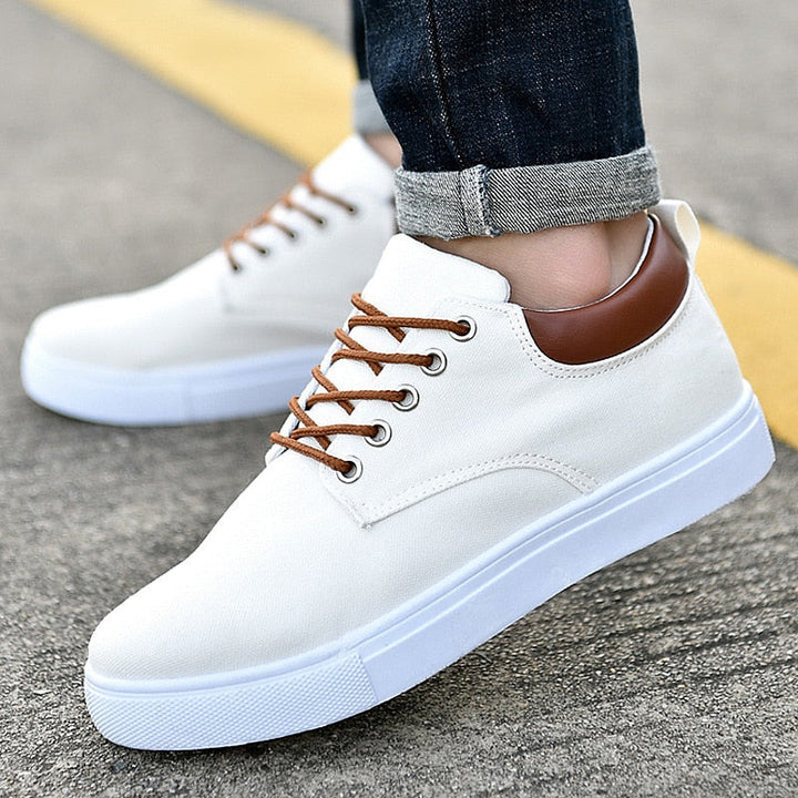 Herren Sneakers | Bequem & Stilvoll | Für Arbeit, Freizeit & Aktive Nutzung