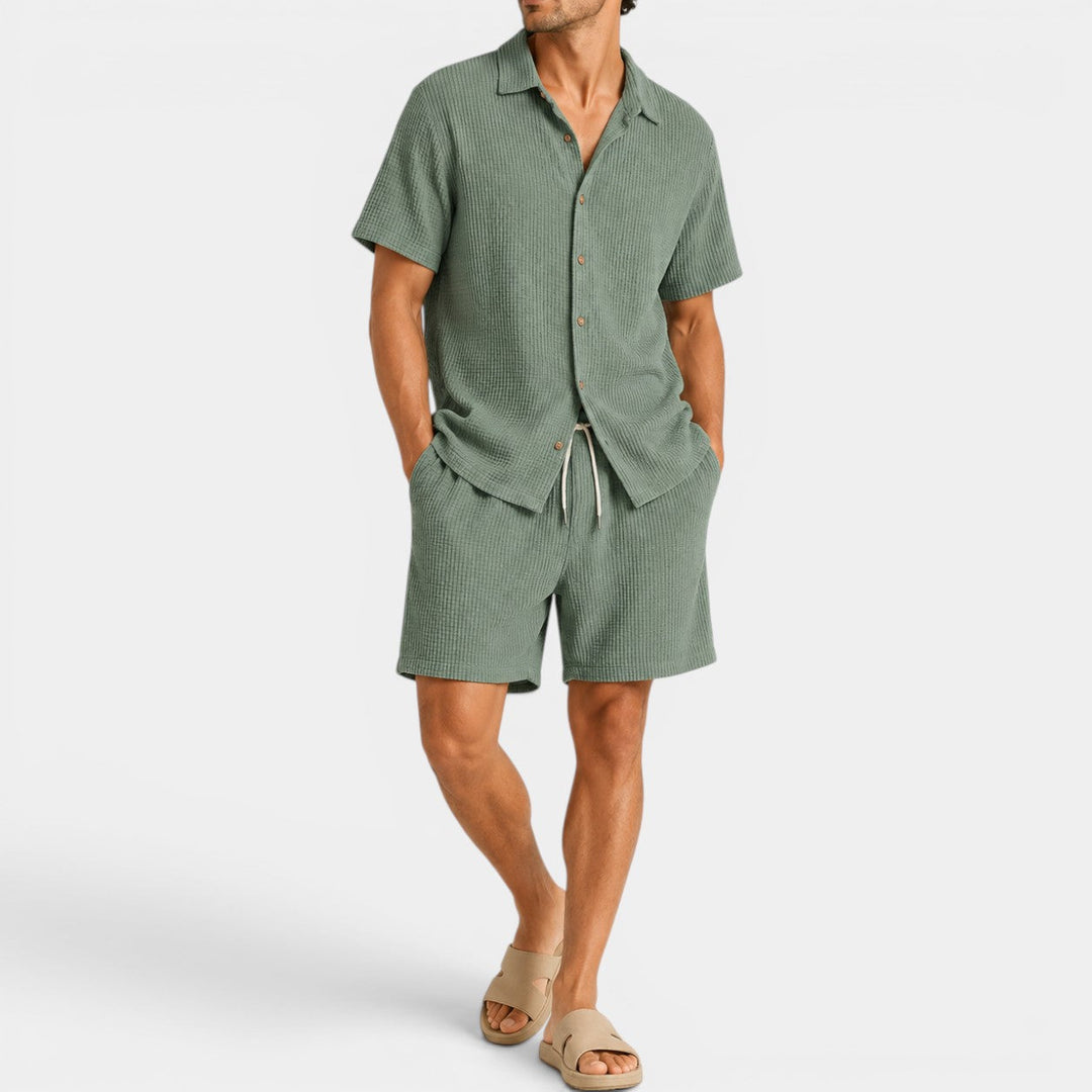 Herren Sommer-Set Shirt und Shorts - Lässiger Alltags-Look - Armeegrün