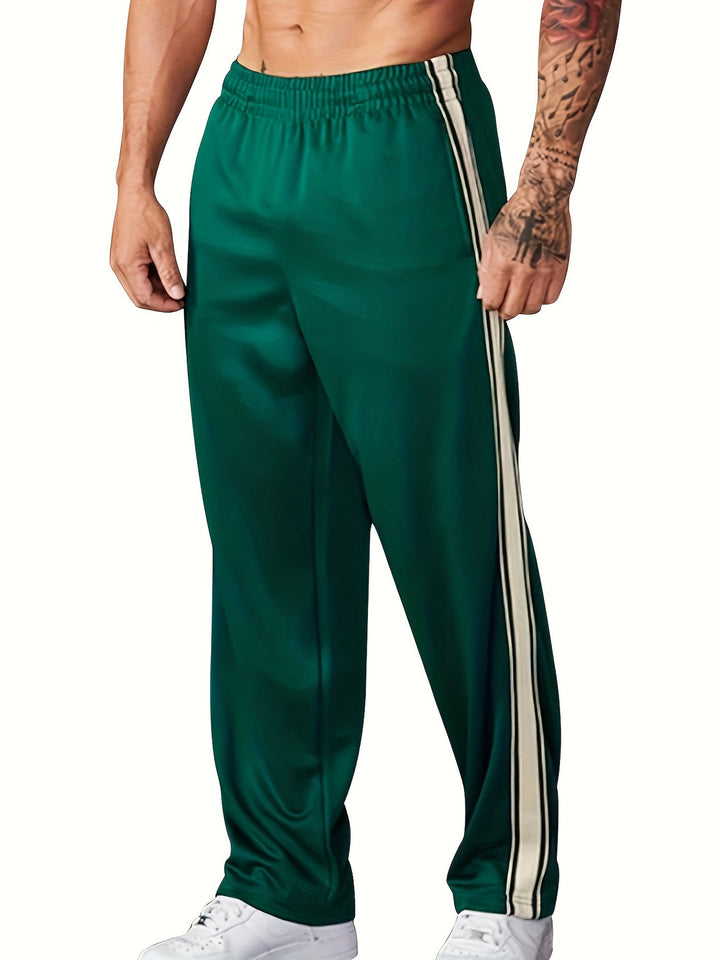 Herren Sporthose | Gebreitet & Leicht | Lockere Passform mit Seitenstreifen | Casual & Training