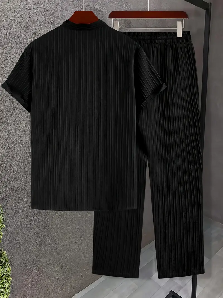 Herrenanzug | Modern & Stilvoll | Texturiertes Wellenmuster | Kurze Ärmel & Lange Hose