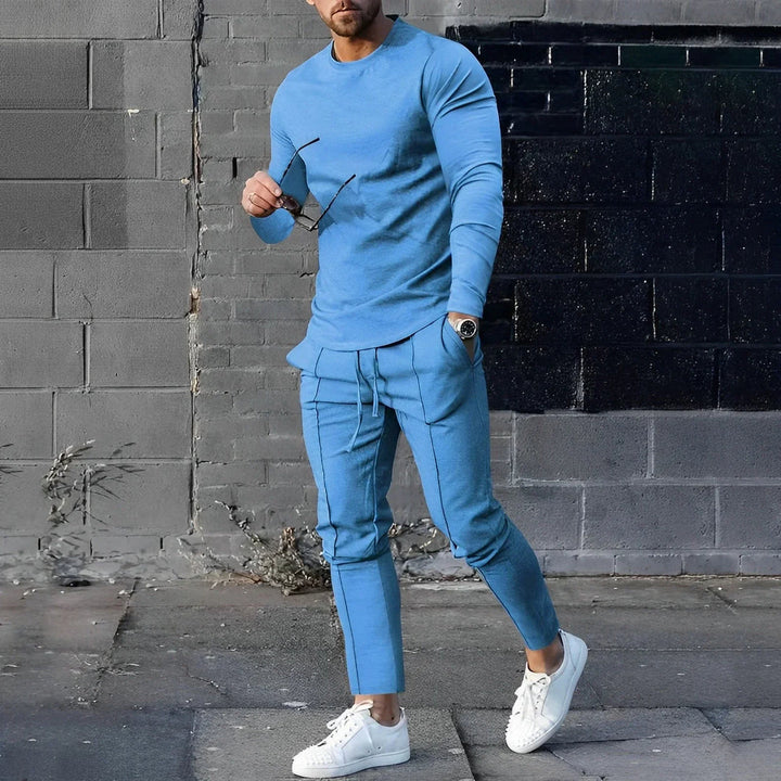 Zeitloser Herrenpullover und -hose mit langen Ärmeln für mühelosen Stil und Komfort | Kevin