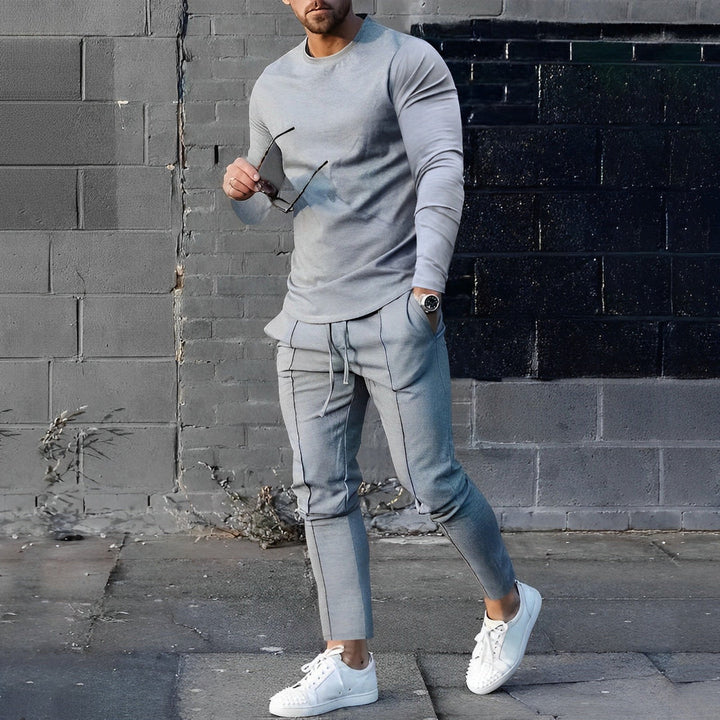 Zeitloser Herrenpullover und -hose mit langen Ärmeln für mühelosen Stil und Komfort | Kevin